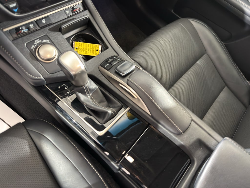 2017 Lexus ES 350 Base