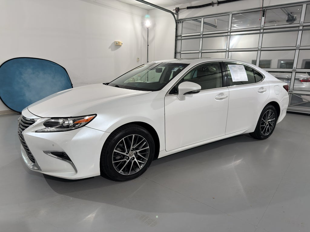 2017 Lexus ES 350 Base
