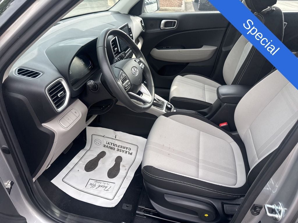 2025 Hyundai Venue SEL