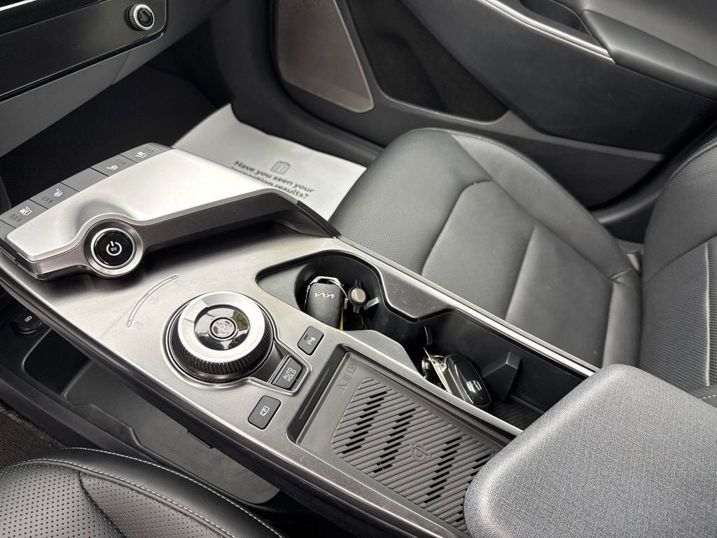 2023 Kia EV6 Wind