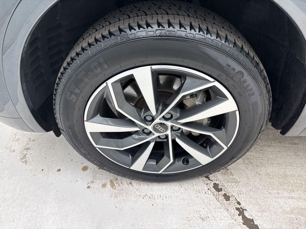 2024 Audi Q5 S line Premium Plus