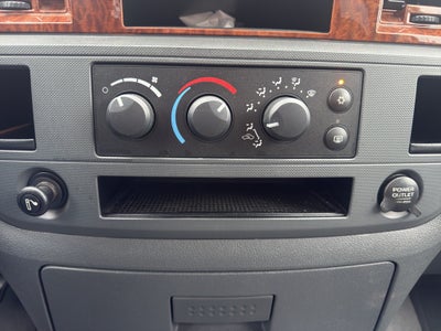 2006 Dodge Ram Pickup SLT