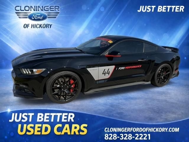 2015 Ford Mustang GT Coupe Premium's photo