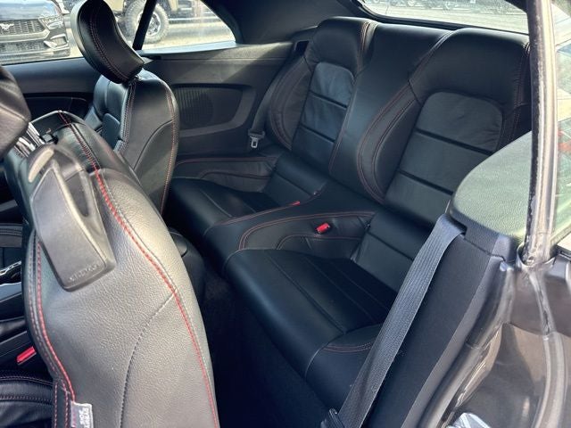 2015 Ford Mustang V6