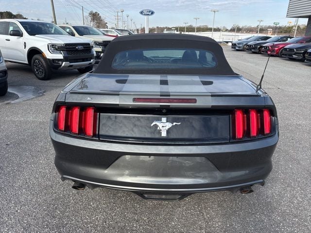 2015 Ford Mustang V6