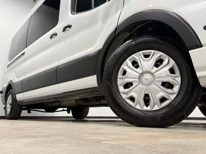 2024 Ford Transit-350 XLT