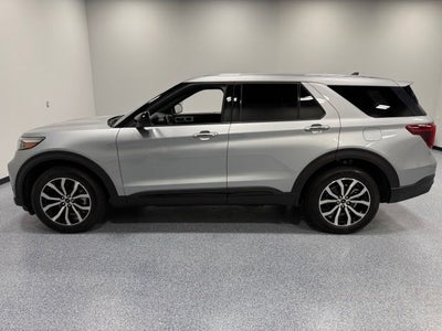 2022 Ford Explorer ST