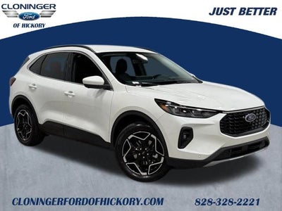 2026 Ford Escape Hybrid Platinum