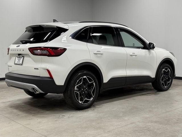 2026 Ford Escape Hybrid Platinum