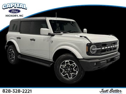2026 Ford Bronco Outer Banks