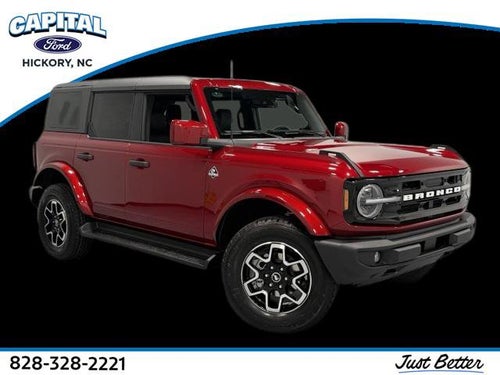 2026 Ford Bronco Outer Banks