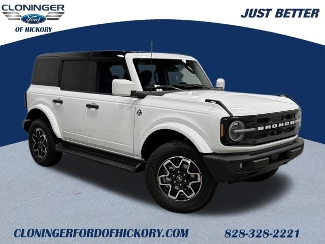 2026 Ford Bronco Outer Banks 4x4's photo