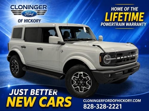 2026 Ford Bronco Outer Banks