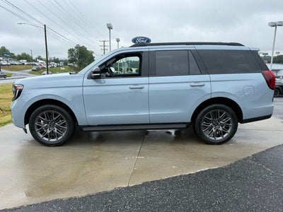 2026 Ford Expedition Platinum