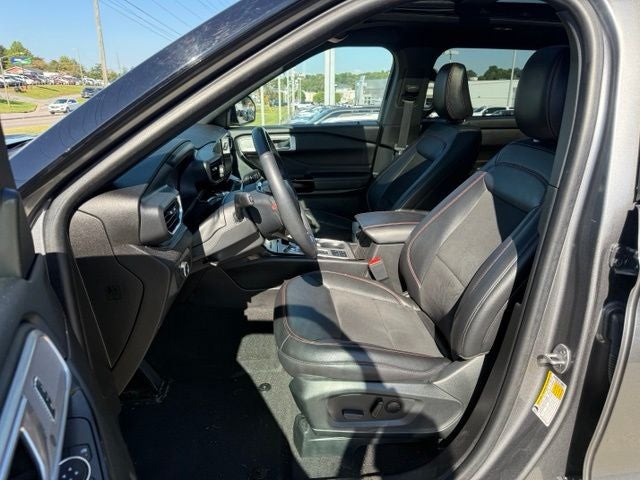 2024 Ford Explorer ST-Line