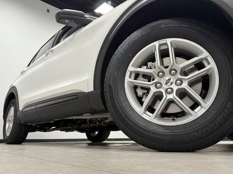 2026 Ford Explorer Active (200A)