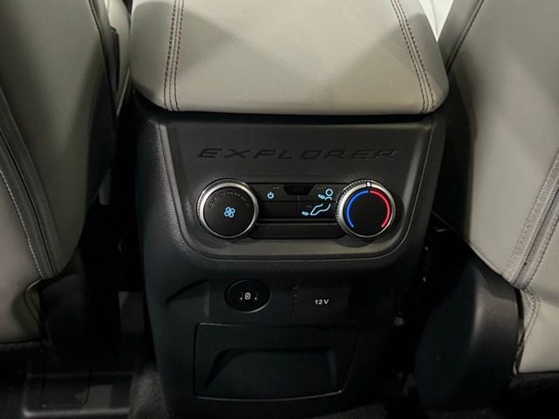 2026 Ford Explorer Active (200A)