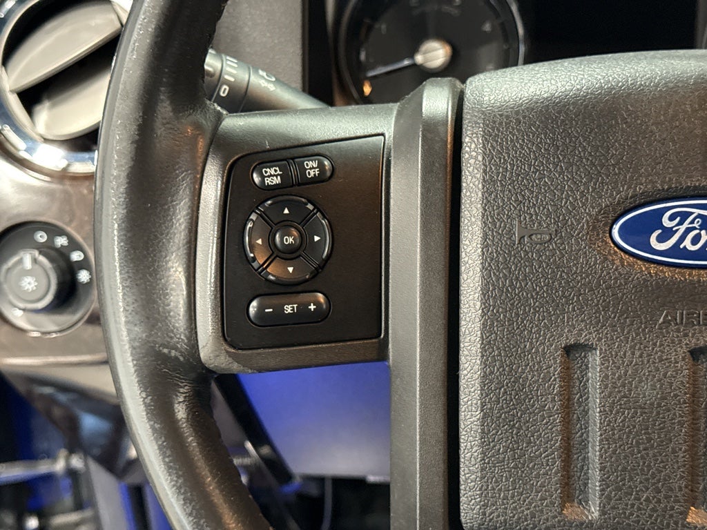 2013 Ford F-350 LARIAT PLATINUM