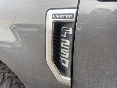 2022 Ford F-250SD Limited