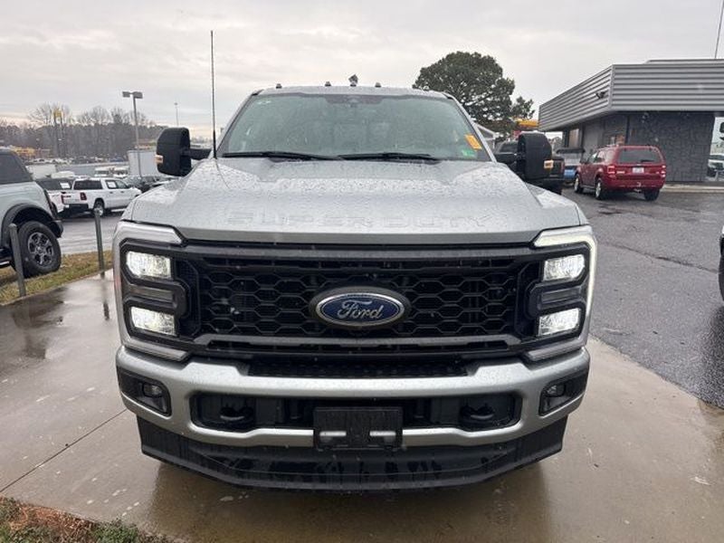 2024 Ford F-350 LARIAT
