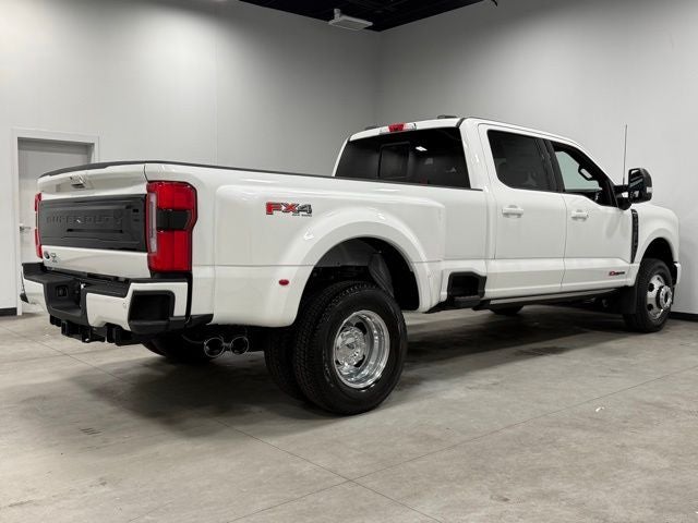 2026 Ford F-350SD Platinum DRW