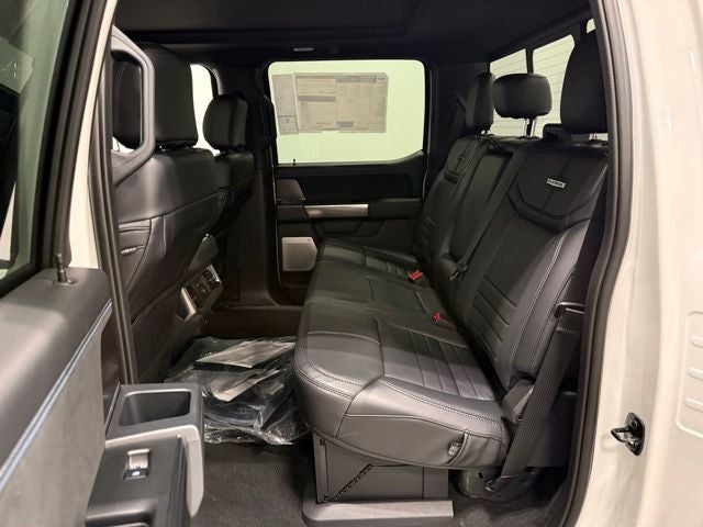 2026 Ford F-350SD Platinum DRW