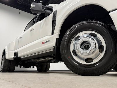 2026 Ford F-350SD Platinum DRW