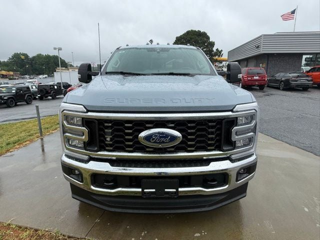 2026 Ford F-350SD Lariat DRW