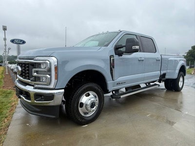2026 Ford F-350SD Lariat DRW