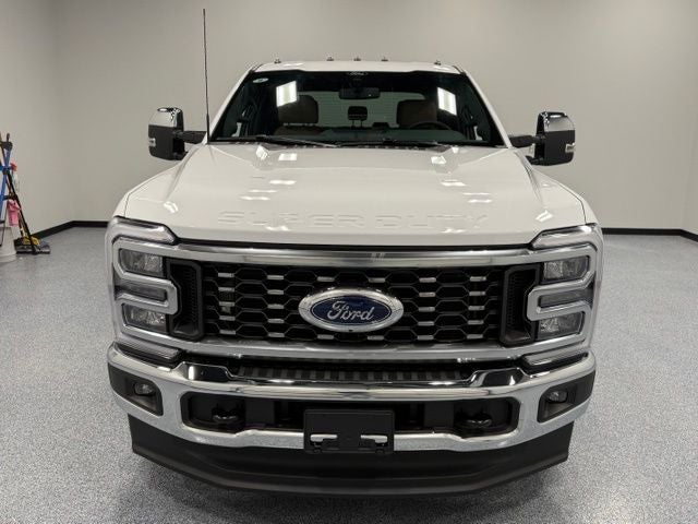 2026 Ford F-350SD Lariat DRW