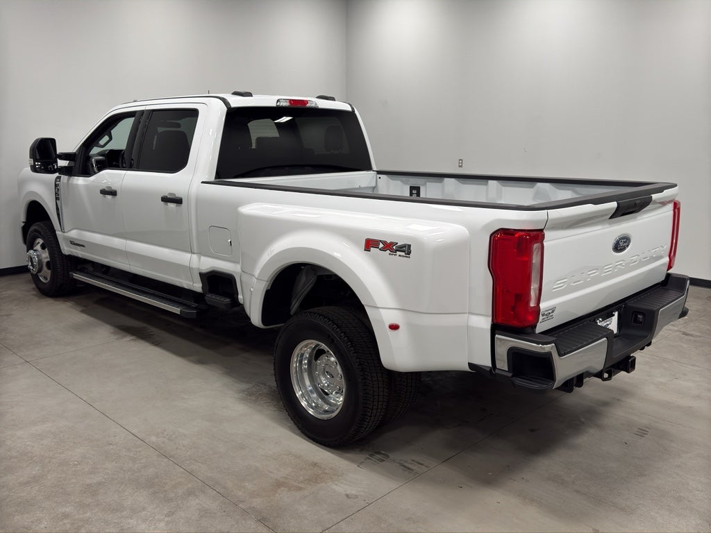 2025 Ford F-350 XLT