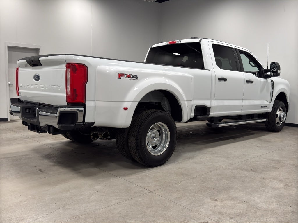 2025 Ford F-350 XLT
