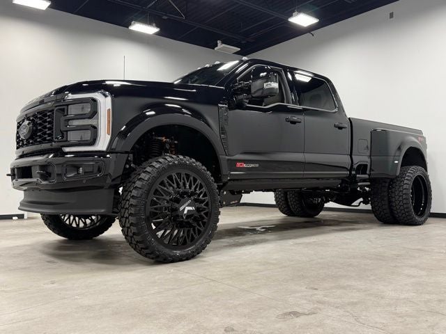 2026 Ford F-450SD Platinum Plus