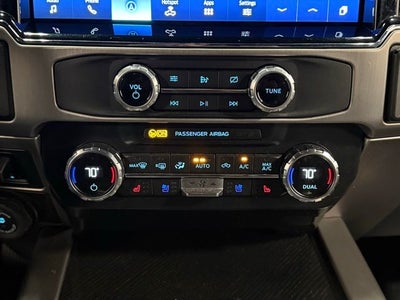 2022 Ford F-450SD Platinum DRW