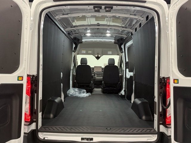 2027 Ford Transit-250 Base