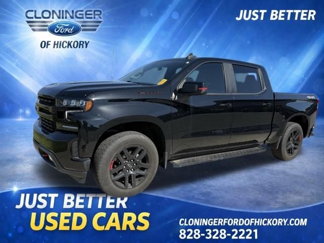 2022 Chevrolet Silverado 1500 RST 4X4 Crew Cab Short Box's photo