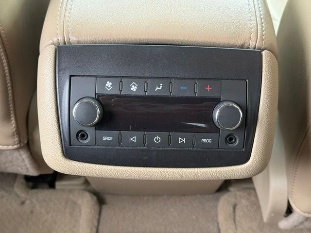 2011 GMC Acadia Denali
