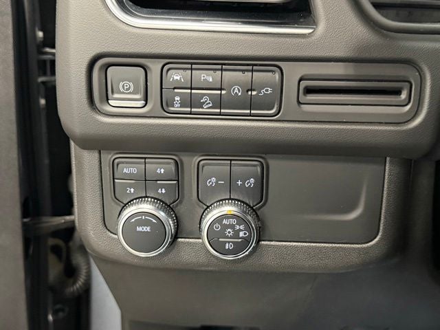 2022 GMC Yukon AT4