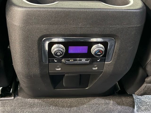 2022 GMC Yukon AT4