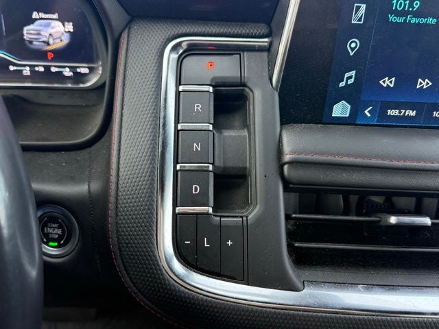 2022 Chevrolet Suburban RST