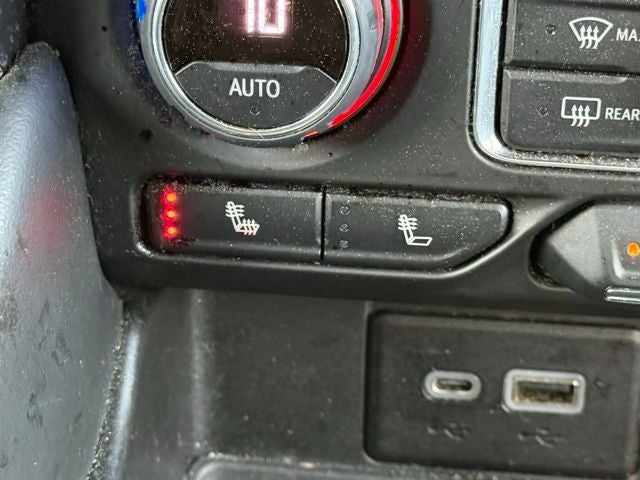 2022 Chevrolet Suburban RST