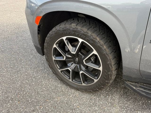 2022 Chevrolet Suburban RST