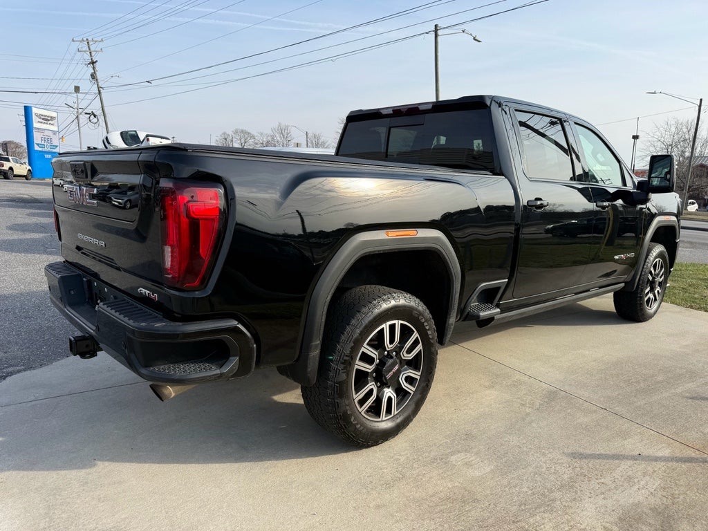 2022 GMC Sierra AT4