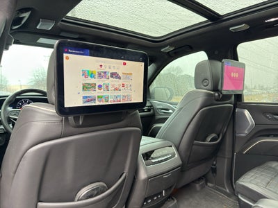 2024 Cadillac Escalade ESV AWD V-Series