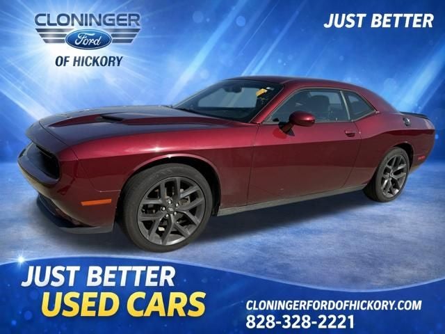 2020 Dodge Challenger SXT Auto's photo