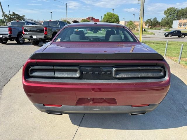 2020 Dodge Challenger SXT