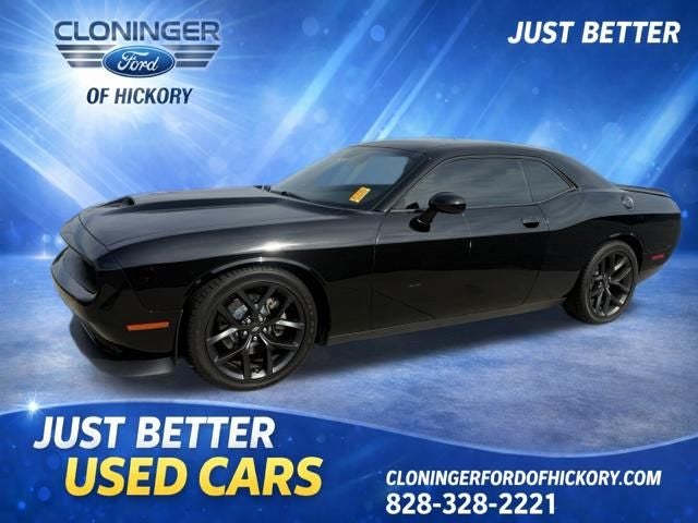 2022 Dodge Challenger GT Auto's photo