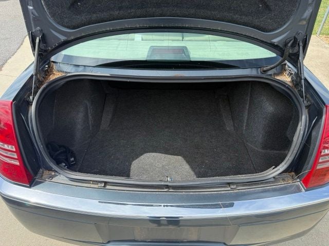 2007 Chrysler 300C Base