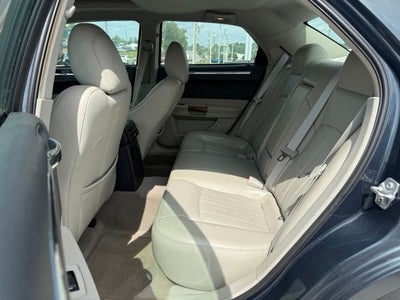 2007 Chrysler 300C Base