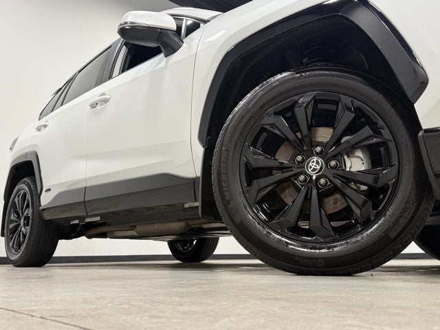 2025 Toyota RAV4 Hybrid SE